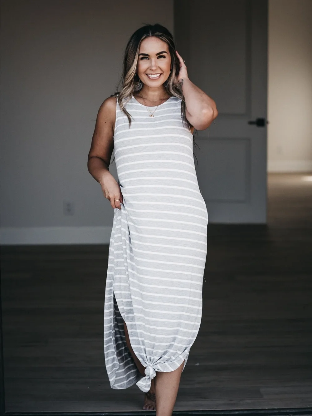 Zenana Outfitters Gray & White Striped Sleeveless Maxi Dress - Picture 1 of 6